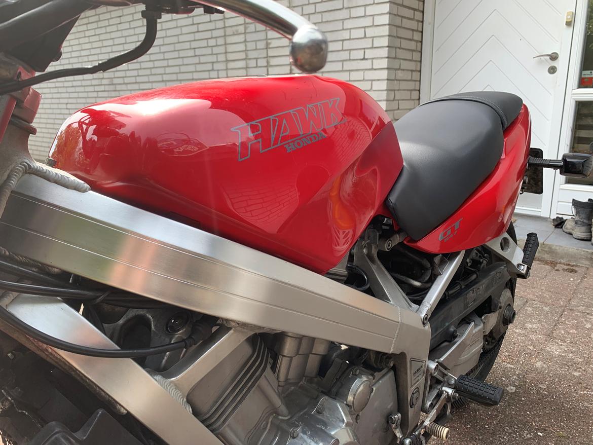 Honda GT647 Hawk billede 5