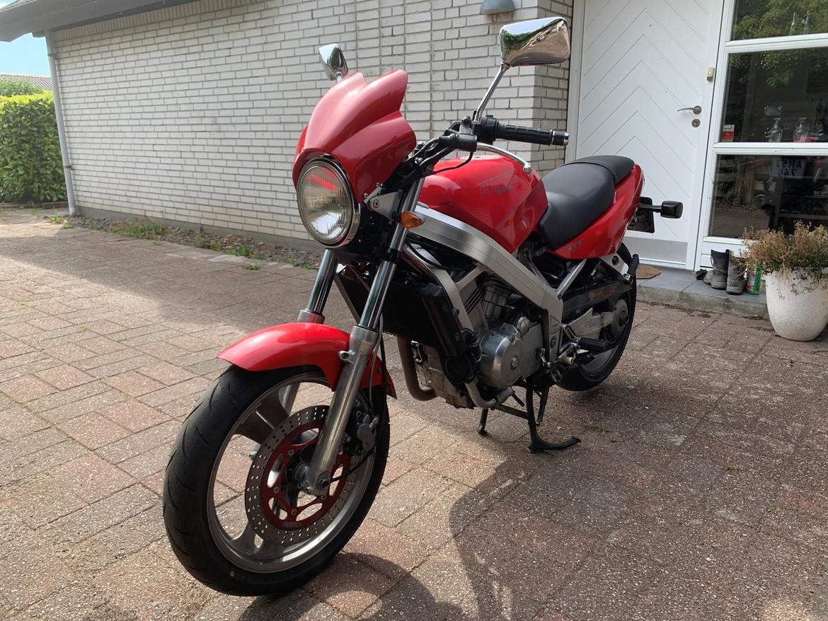 Honda GT647 Hawk billede 7