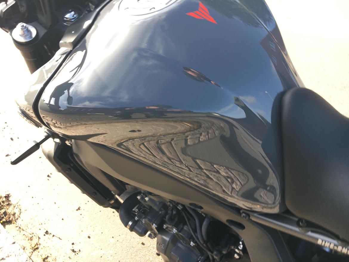 Yamaha MT-09 // Storm Flou billede 3