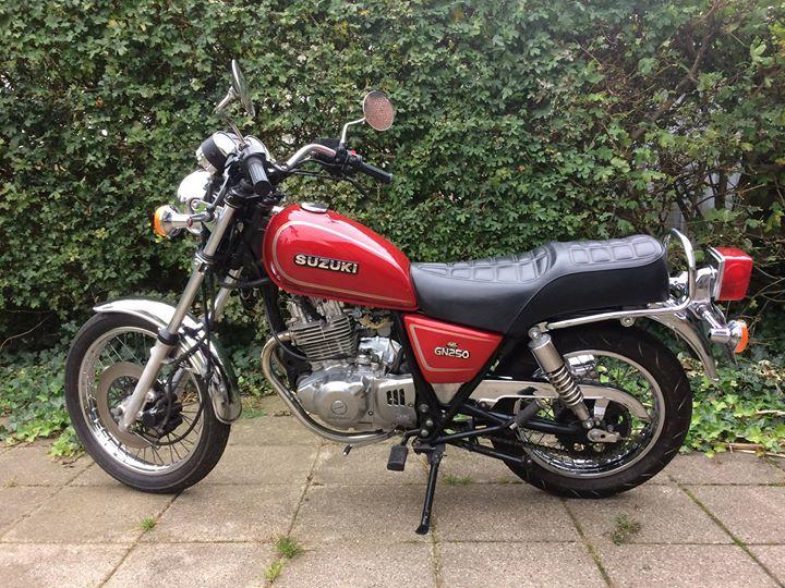 Suzuki GN 250 billede 2