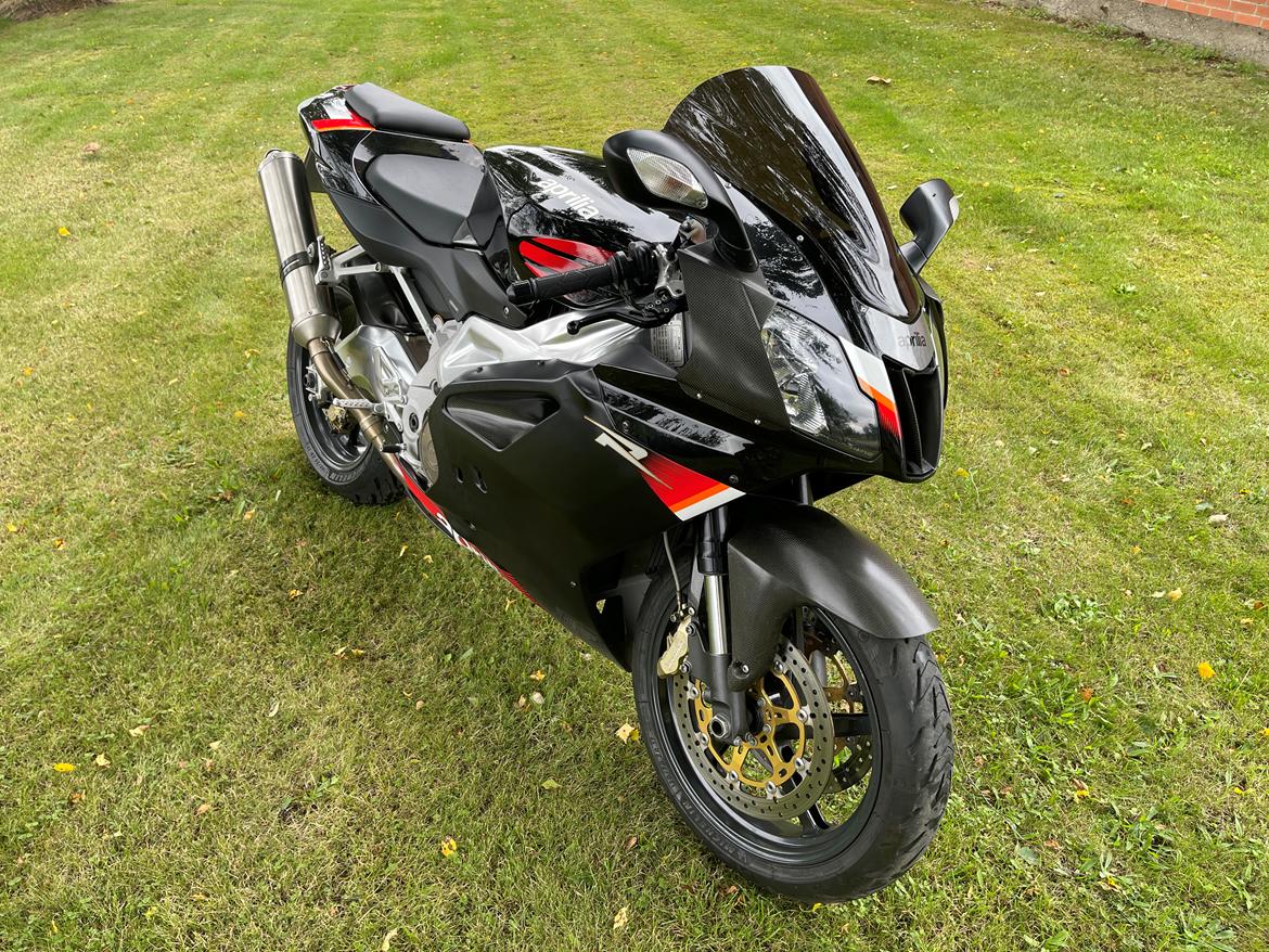 Aprilia RSV 1000 RR (SOLGT) billede 14