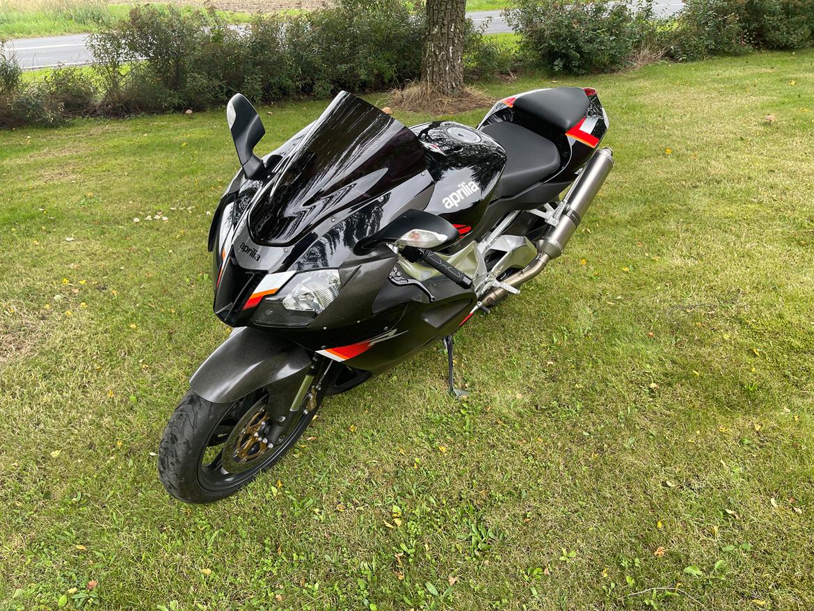 Aprilia RSV 1000 RR (SOLGT) billede 16