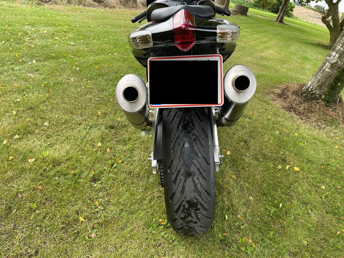 Aprilia RSV 1000 RR (SOLGT) billede 19