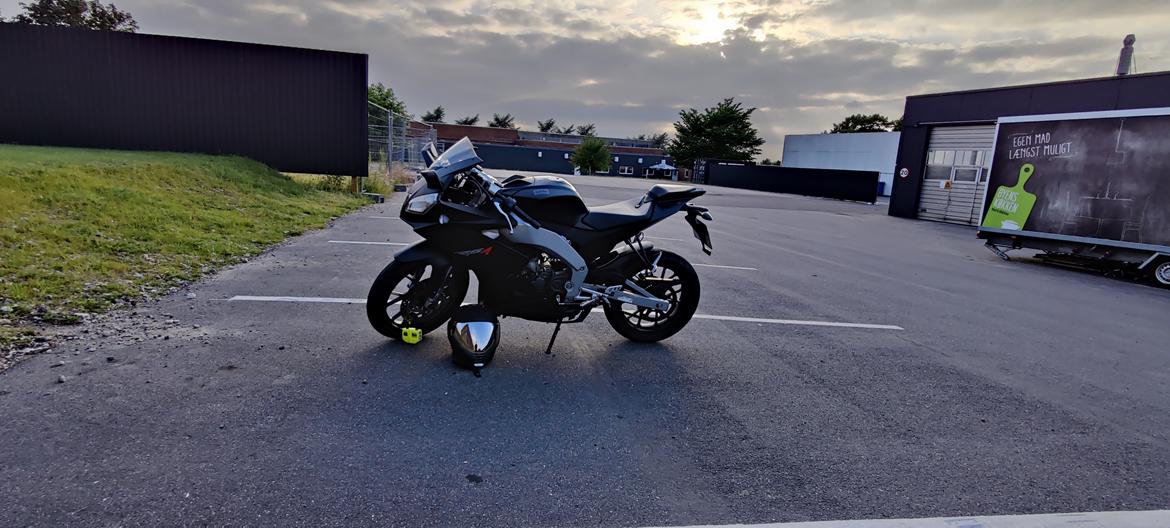 Aprilia RS4 125 billede 1