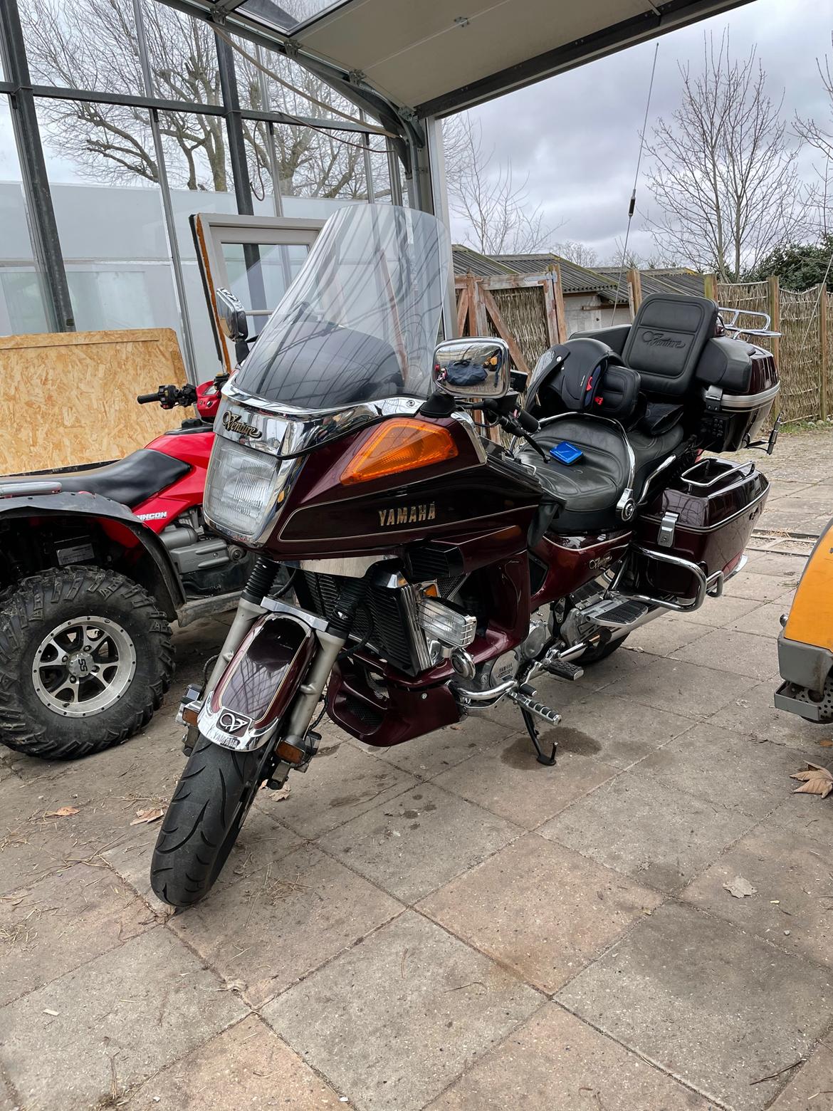 Yamaha xvz 1300 Venture Royale billede 2