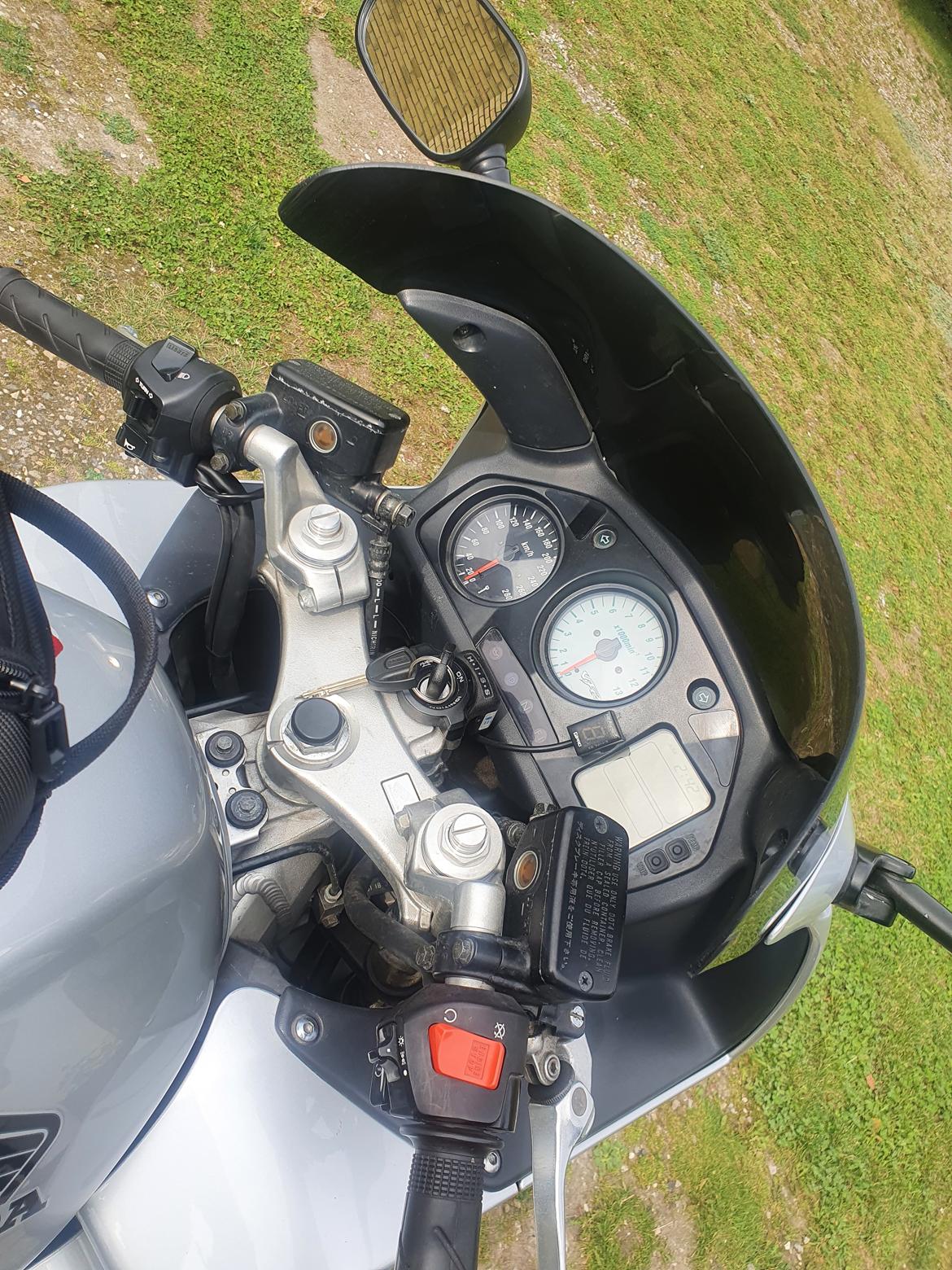 Honda VFR 800 billede 6