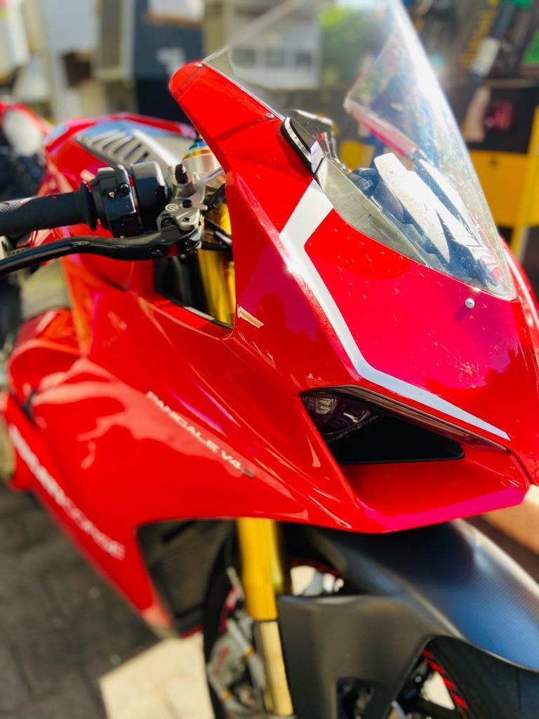 Ducati Panigale V4S (solgt) billede 20
