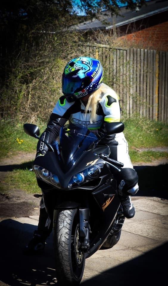 Yamaha Yzf R1 billede 2