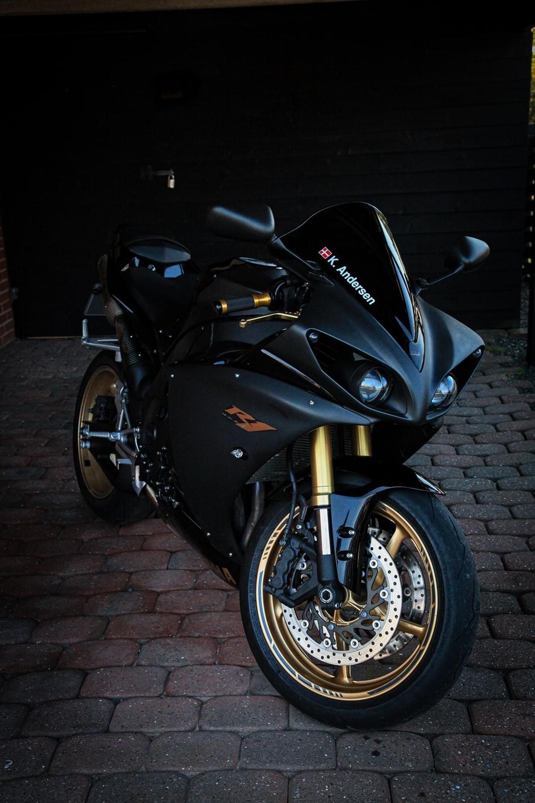 Yamaha Yzf R1 billede 1