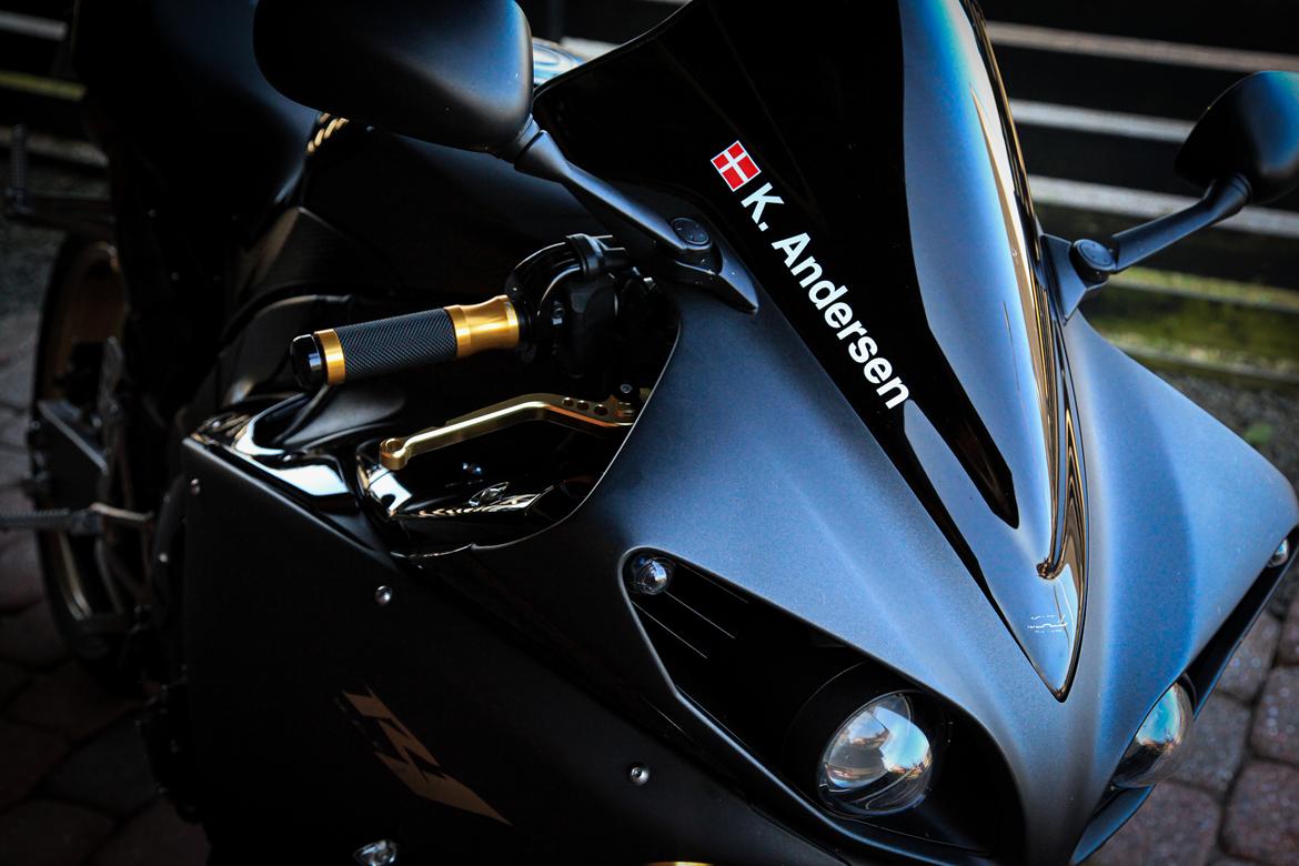 Yamaha Yzf R1 billede 8