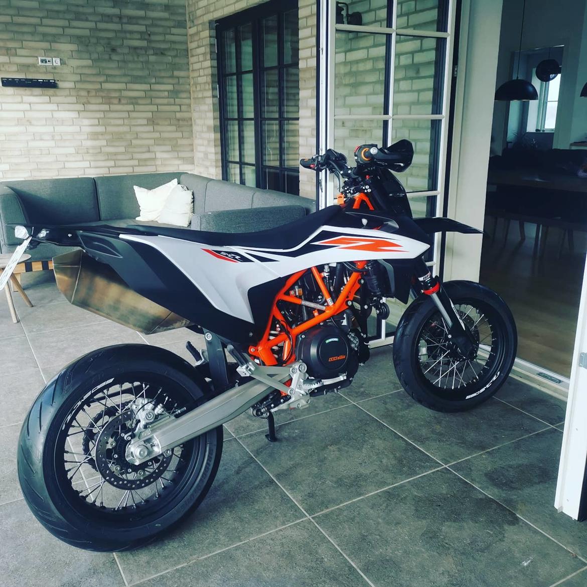 KTM SMC R 690 billede 15