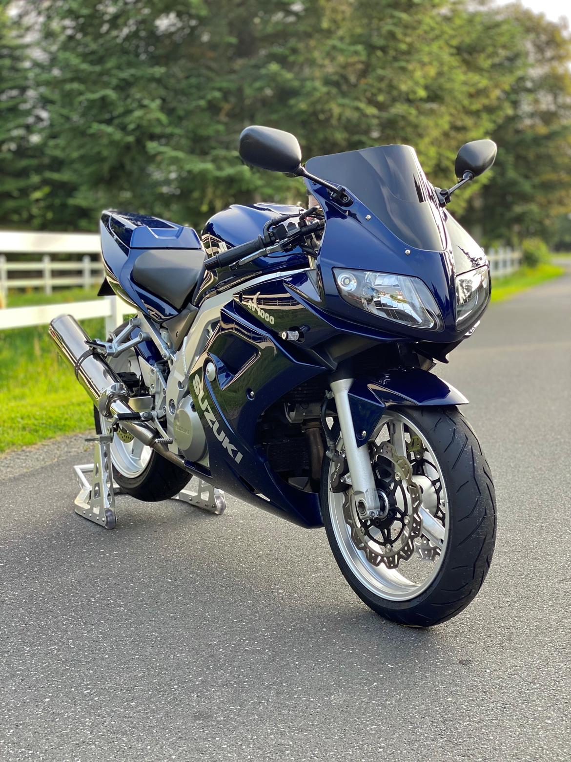 Suzuki SV 1000s billede 1