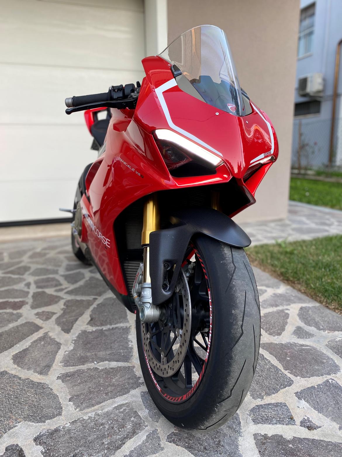 Ducati Panigale V4S (solgt) billede 22