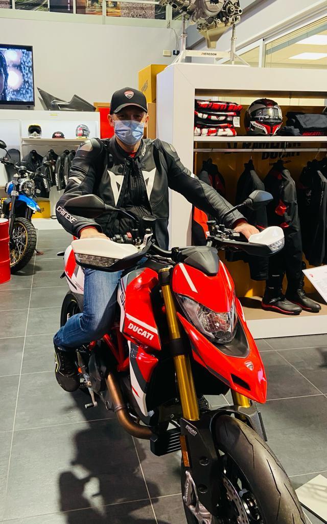 Ducati Panigale V4S (solgt) billede 27