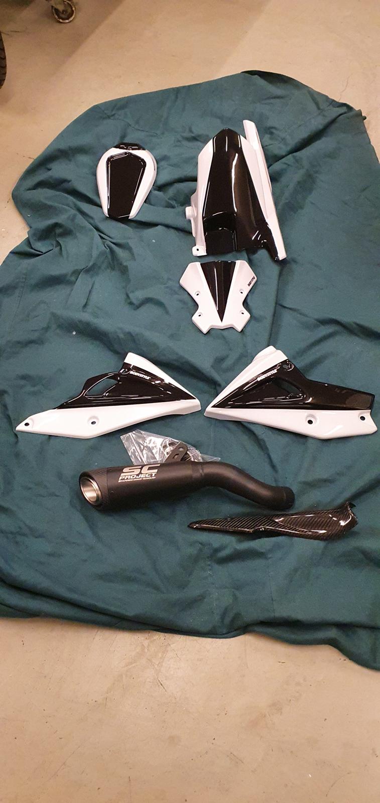 Kawasaki Z900  PBS Edition - Ermax dele og SC potten. billede 11