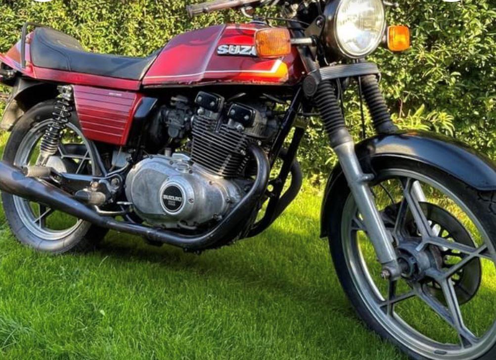 Suzuki GSX400E - Sådan så den ud da vi hentede den hjem. billede 5