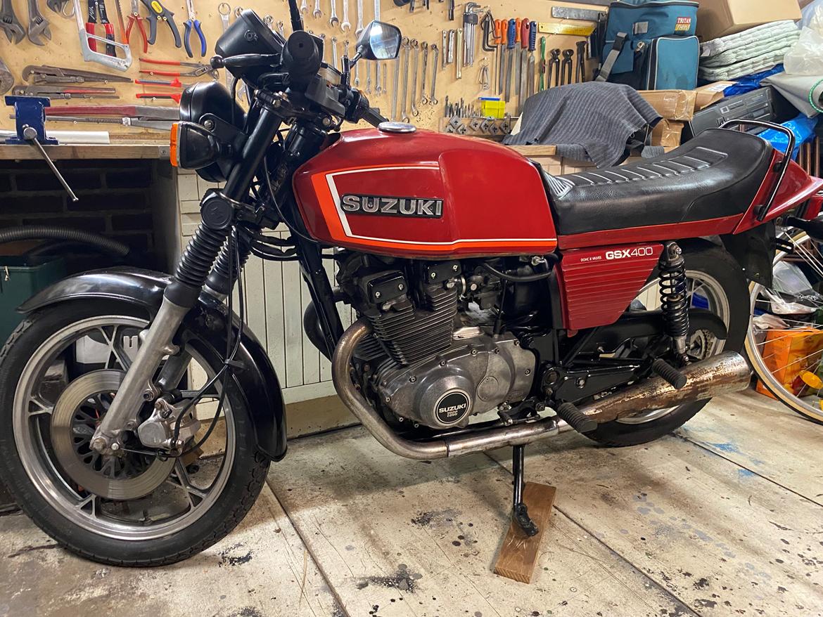 Suzuki GSX400E - Klar til renovering billede 2