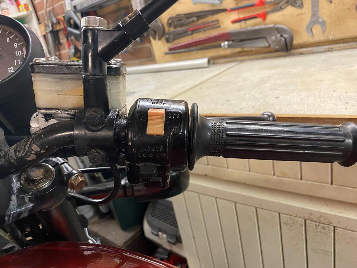 Suzuki GSX400E billede 8