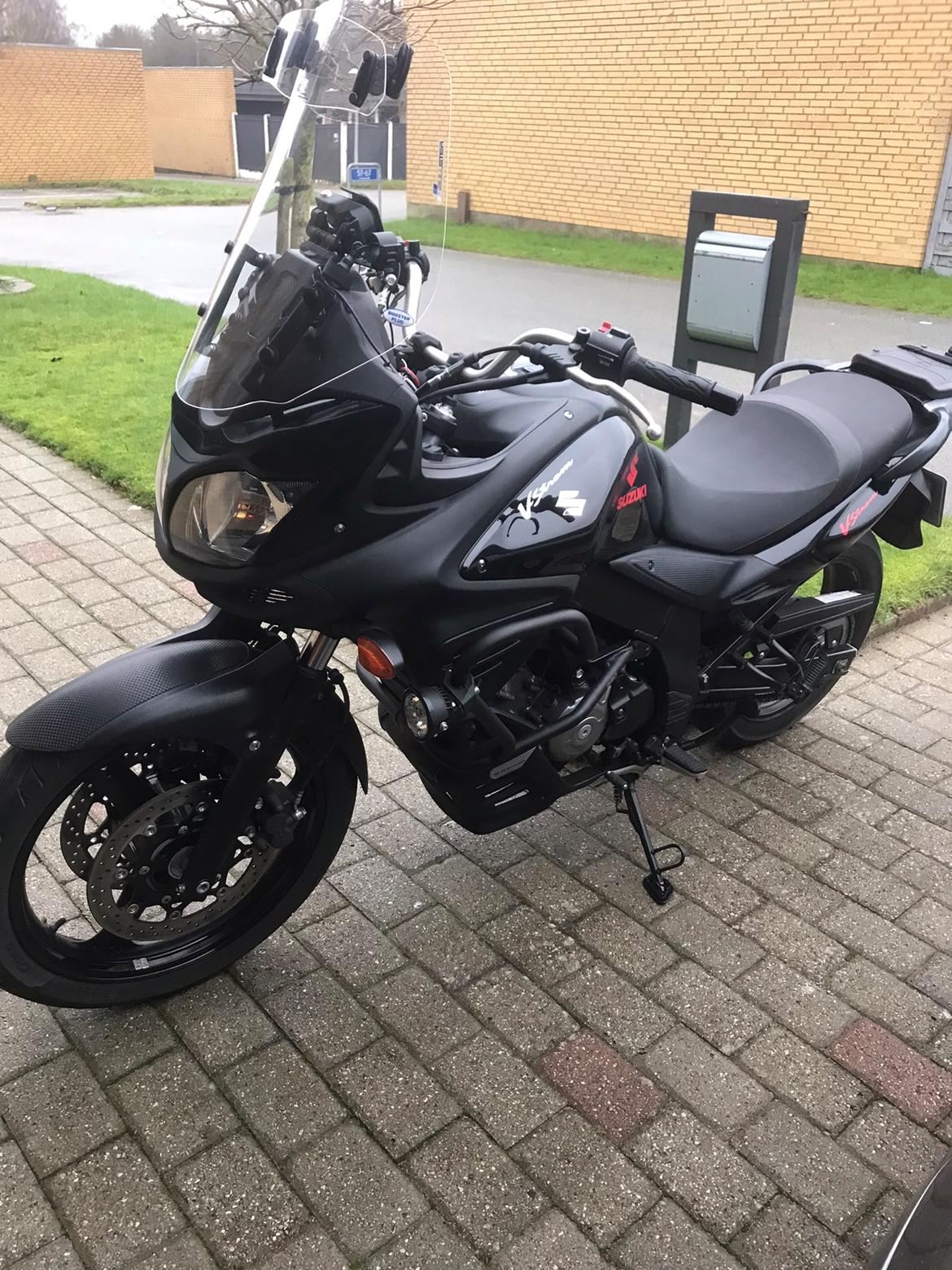 Suzuki DL 650 V-Strom billede 5