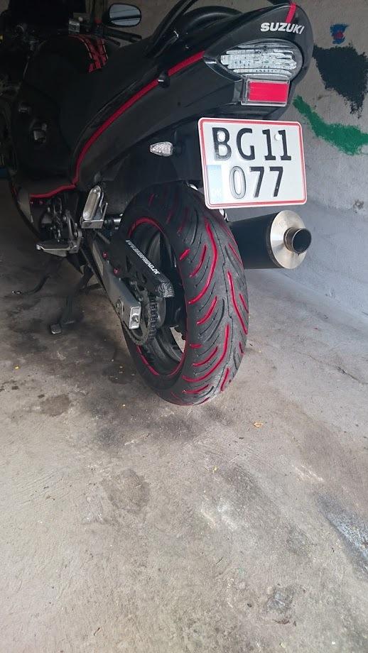 Suzuki GSX 750F  SOLGT billede 13