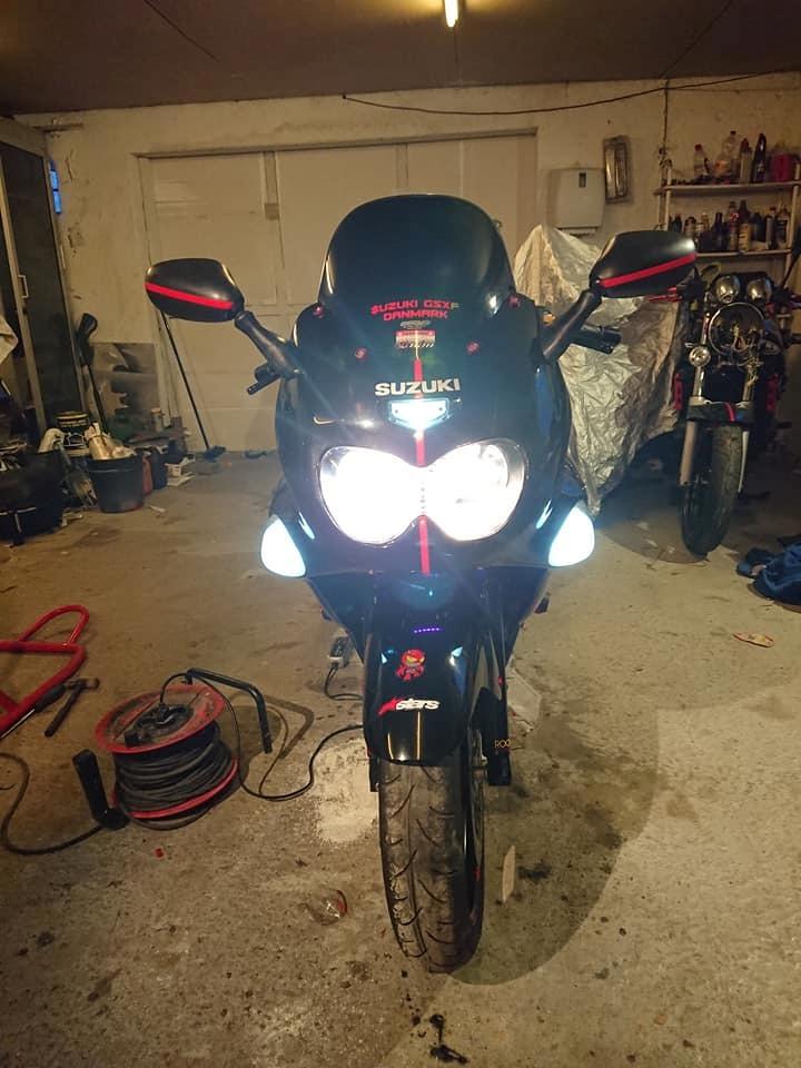 Suzuki GSX 750F  SOLGT billede 7