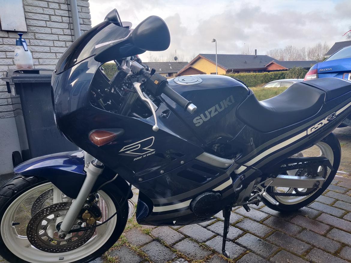 Suzuki GSXR 250 billede 9