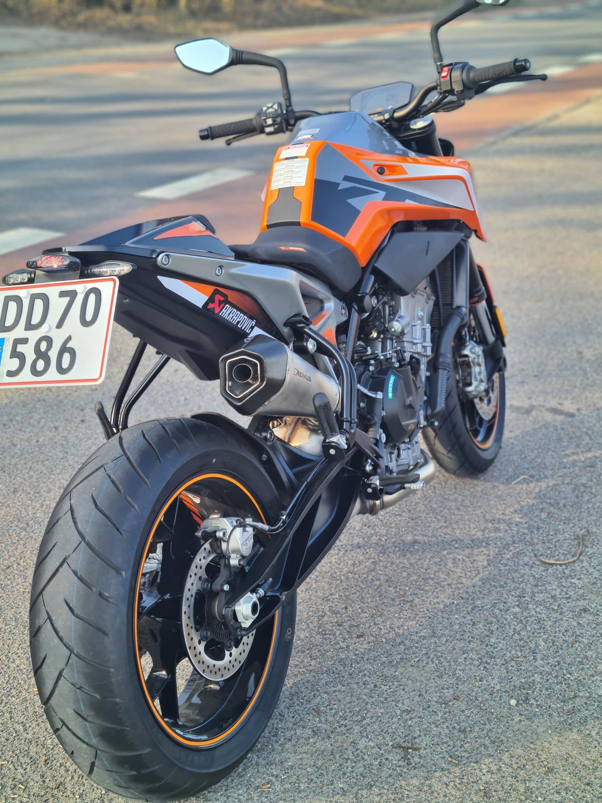 KTM Duke 790 (solgt 2024) billede 2