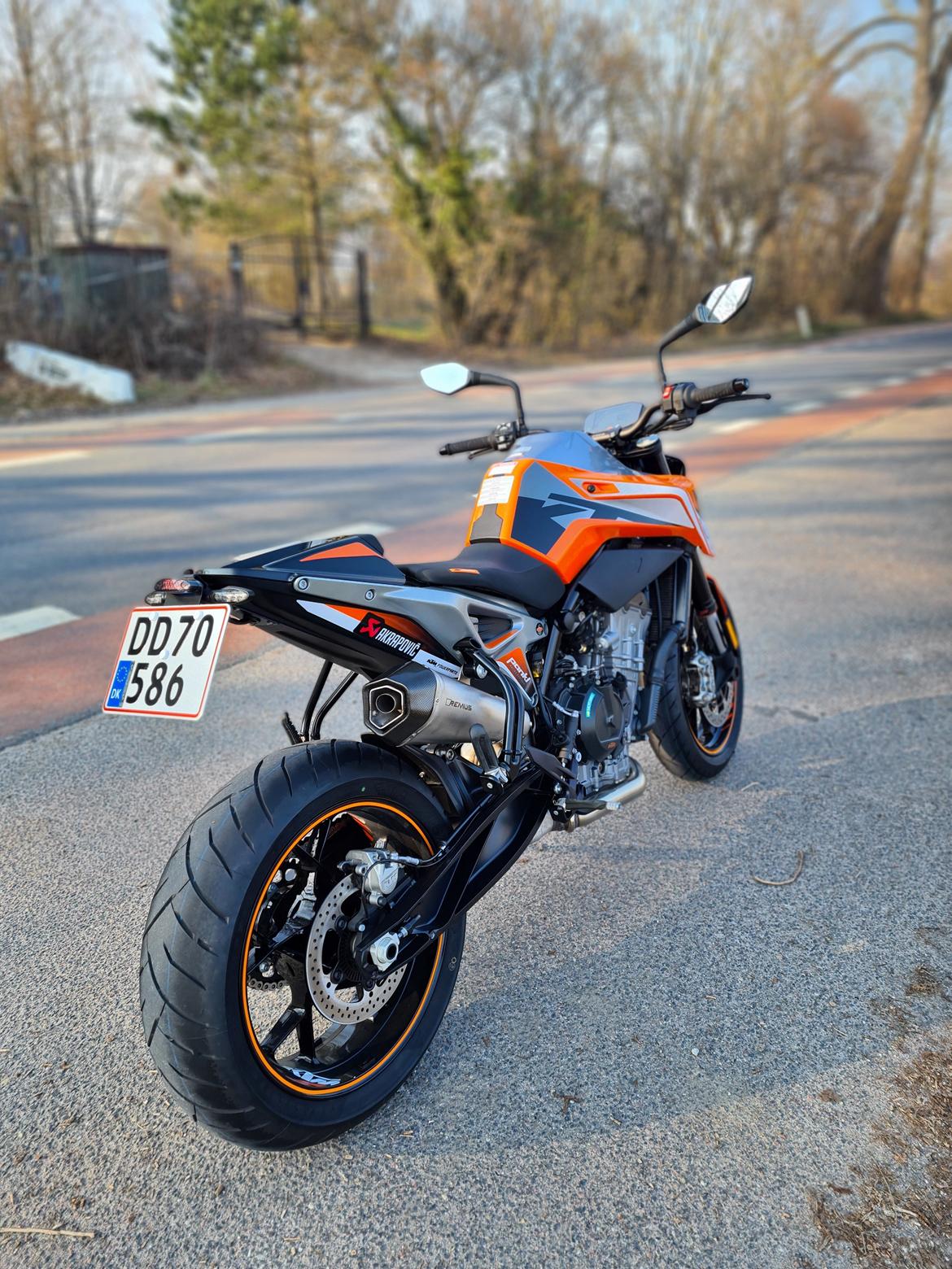 KTM Duke 790 (solgt 2024) billede 4