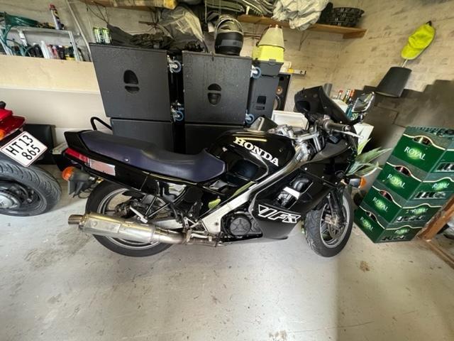 Honda VFR 750 billede 3