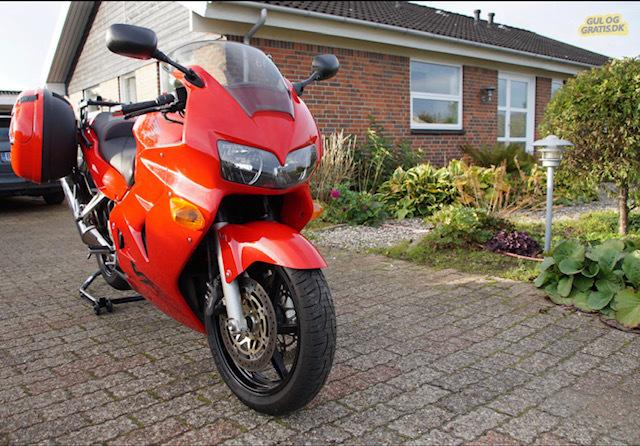 Honda VFR 800 Fi billede 1