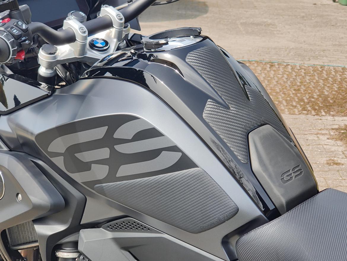 BMW R1250GS Trible black billede 10