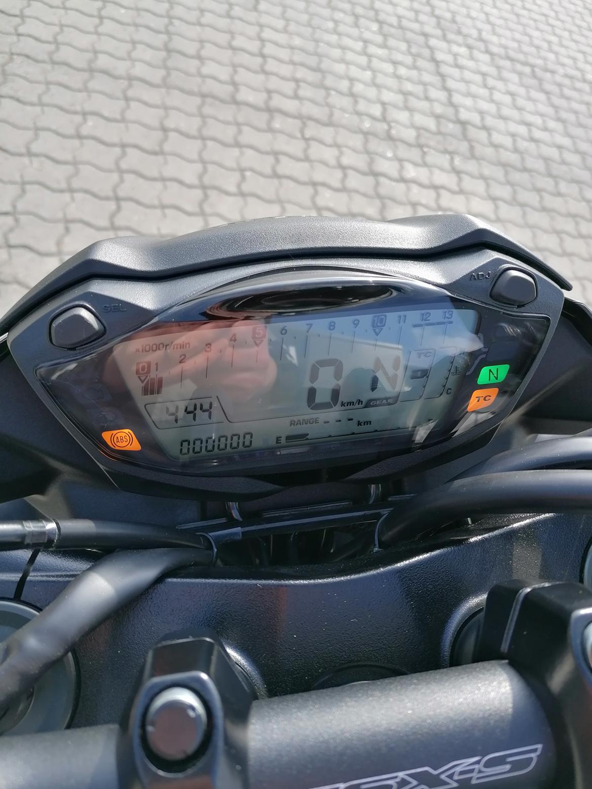 Suzuki GSX-S 750 Yoshimura edition billede 8