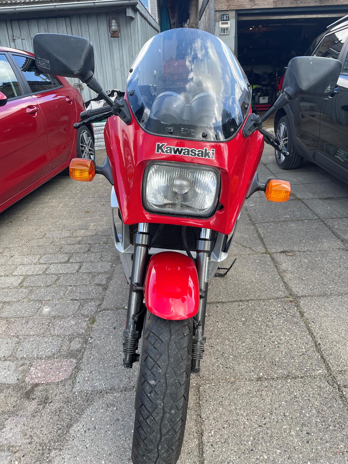 Kawasaki GPZ900R billede 2