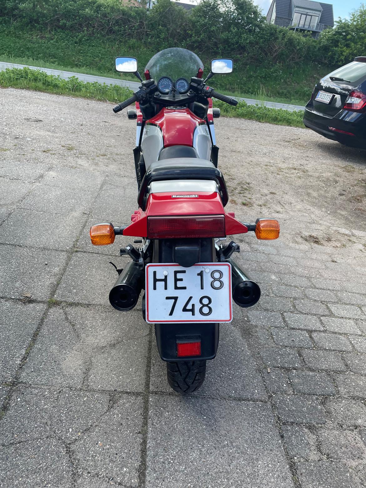 Kawasaki GPZ900R billede 9