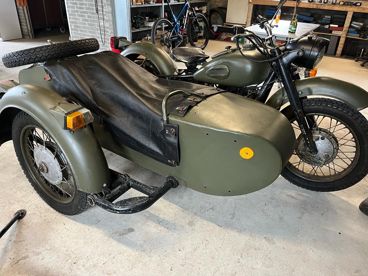 Dnepr MT-9 billede 1