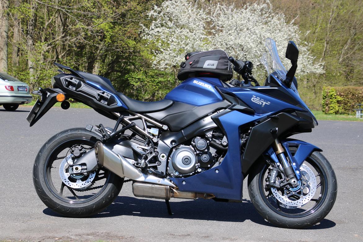 Suzuki GSX-S1000GT M2 POWER TOURING EDITION billede 1