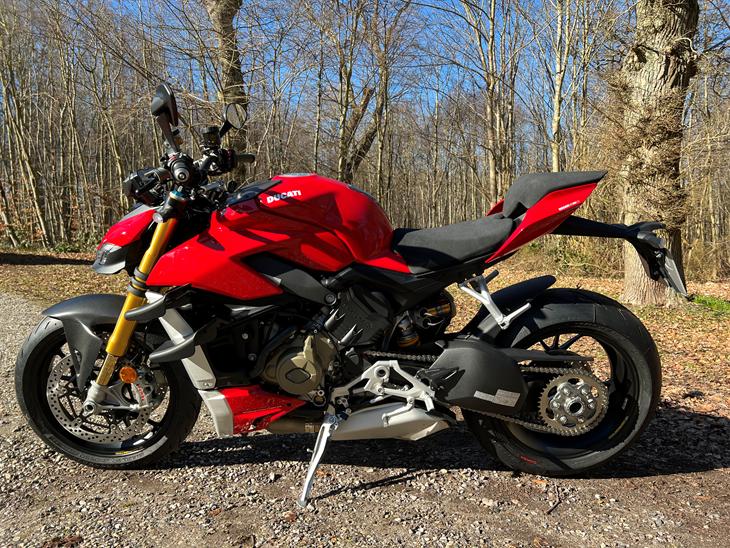 Ducati Streetfighter V4S SOLGT billede 0