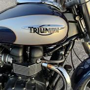 Triumph Speedmaster 865 efi