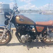 Yamaha XS750 SE