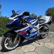 Suzuki Gsx r600