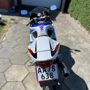 Suzuki Gsx r600. //SOLGT//