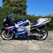 Suzuki Gsx r600. //SOLGT//