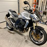 Kawasaki Z1000