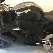 Kawasaki zx 10 r