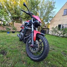 Yamaha MT 07 (SOLGT)