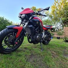 Yamaha MT 07 (SOLGT)
