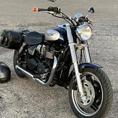 Triumph Speedmaster 865 efi