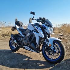 Suzuki GSX-S1000 