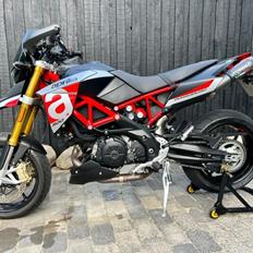 Aprilia Dorsoduro 900