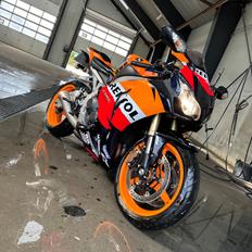 Honda Cbr1000rr s59